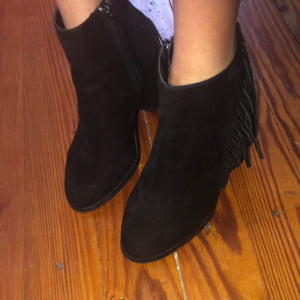 Black fringe booties